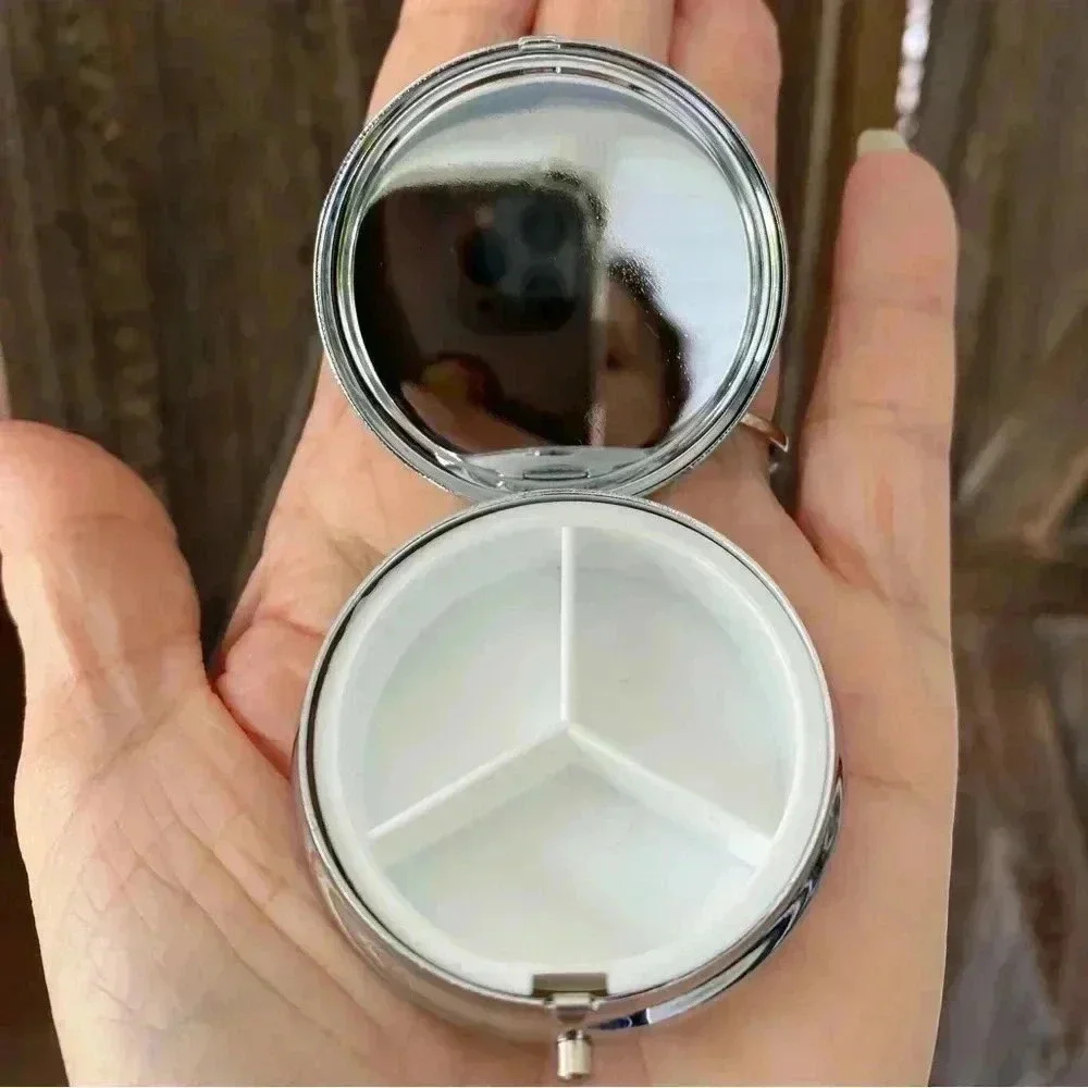 Gorgeous Elephant A Pillbox Pill Box Container Silver 3 Compartment